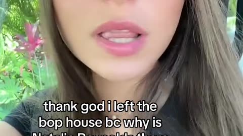 who thought it was a good idea to invite her over 😭💀