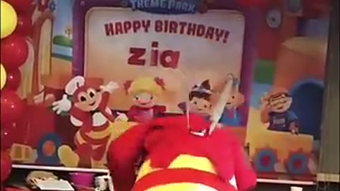 Must Watch: Buwan - Cute Jollibee Dance! #shorts #ytshorts #tiktok #viral