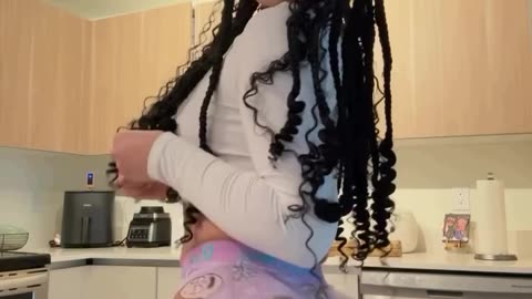 🍑 Wiggle Wiggle 🍑💯