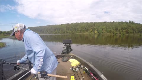 Bass fishing new (to me) lake