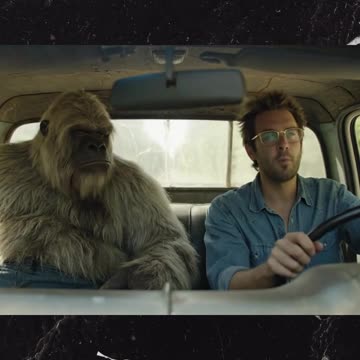 BIGFOOT YETI VLOGS. YETI GETS KIDNAPPED BY SERIAL KILLER. #SHORT #BIGFOOTYETIVLOGS