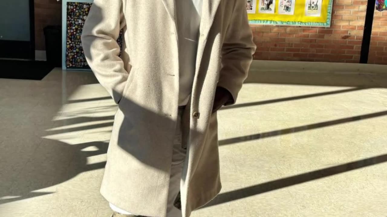 American Idol Jamal Roberts' Funny Facebook Post Wins the Internet - WorldEye