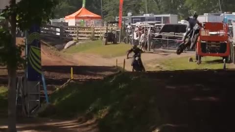 Feel the Roar Cinematic Motocross Race