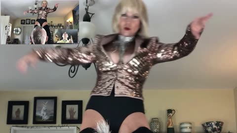 2025 remaster - 20210926 Toyah & Robert's Sunday Lunch - Goldfinger [KJGohCYYJ1w]