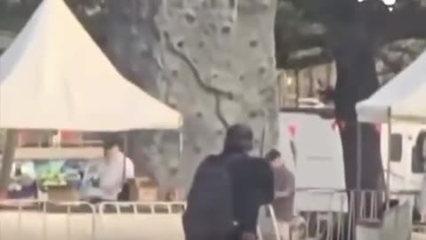 BONDI SHOOTINGS - Two men casually walking by, being shot at and missed