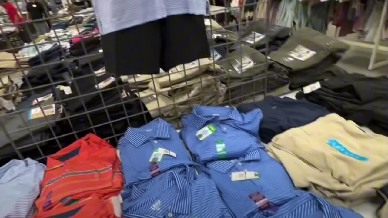 Is Sarasota Tim wardrobing?