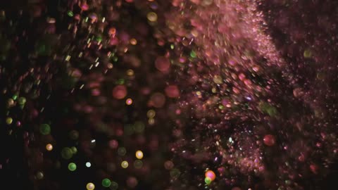 宇宙誕生直後のクォーク非対称性とは？