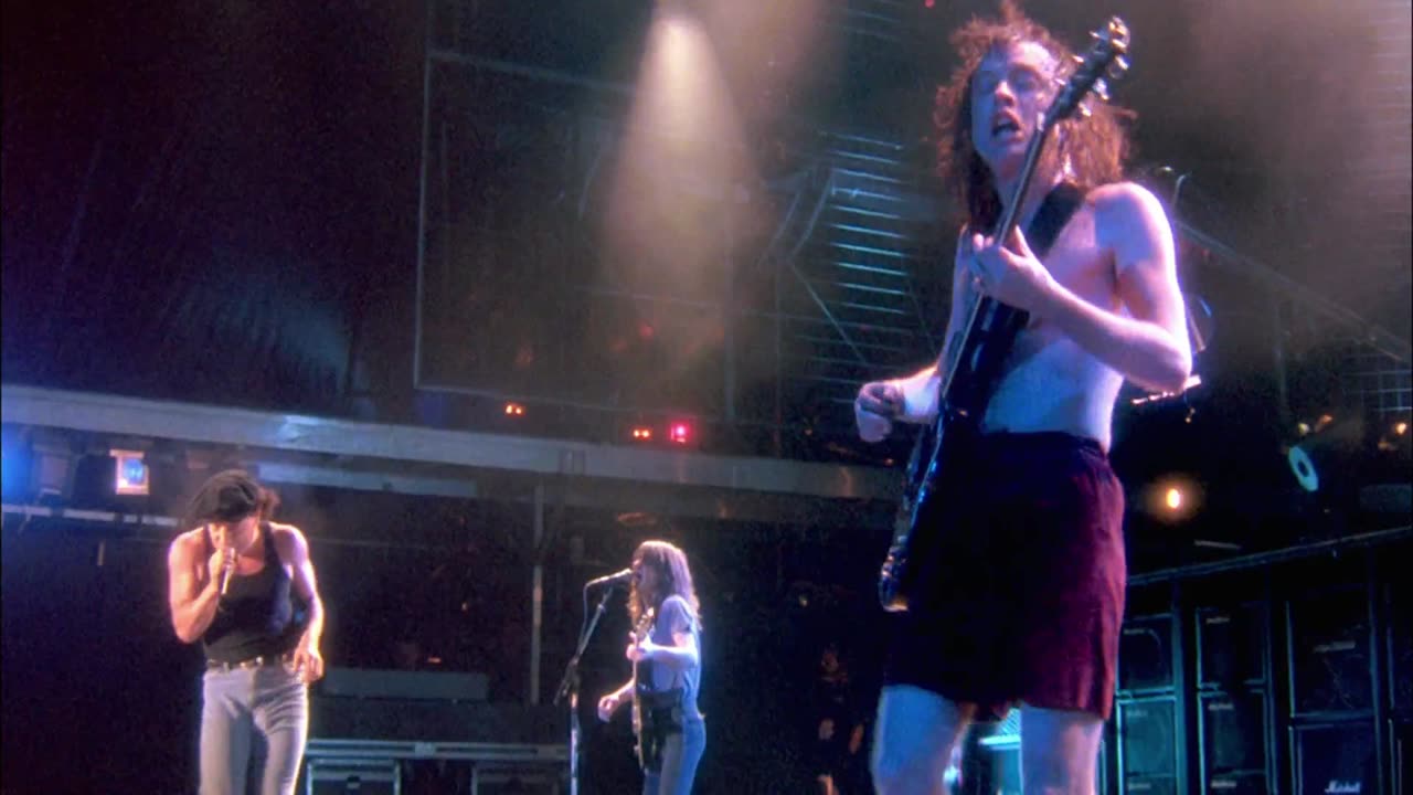 Dirty Deeds Done Dirt Cheap - AC⚡DC (live)