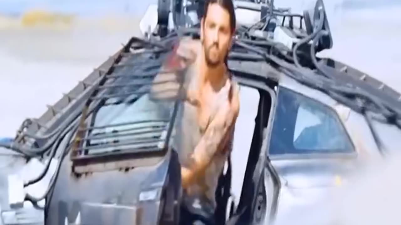 War machine, high-tech duel