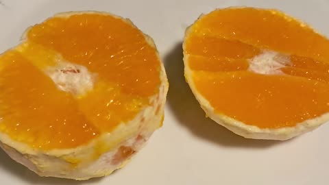 How Much Vitamin C Is in an Orange