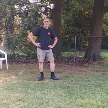 Cable and the squeaky toy 3