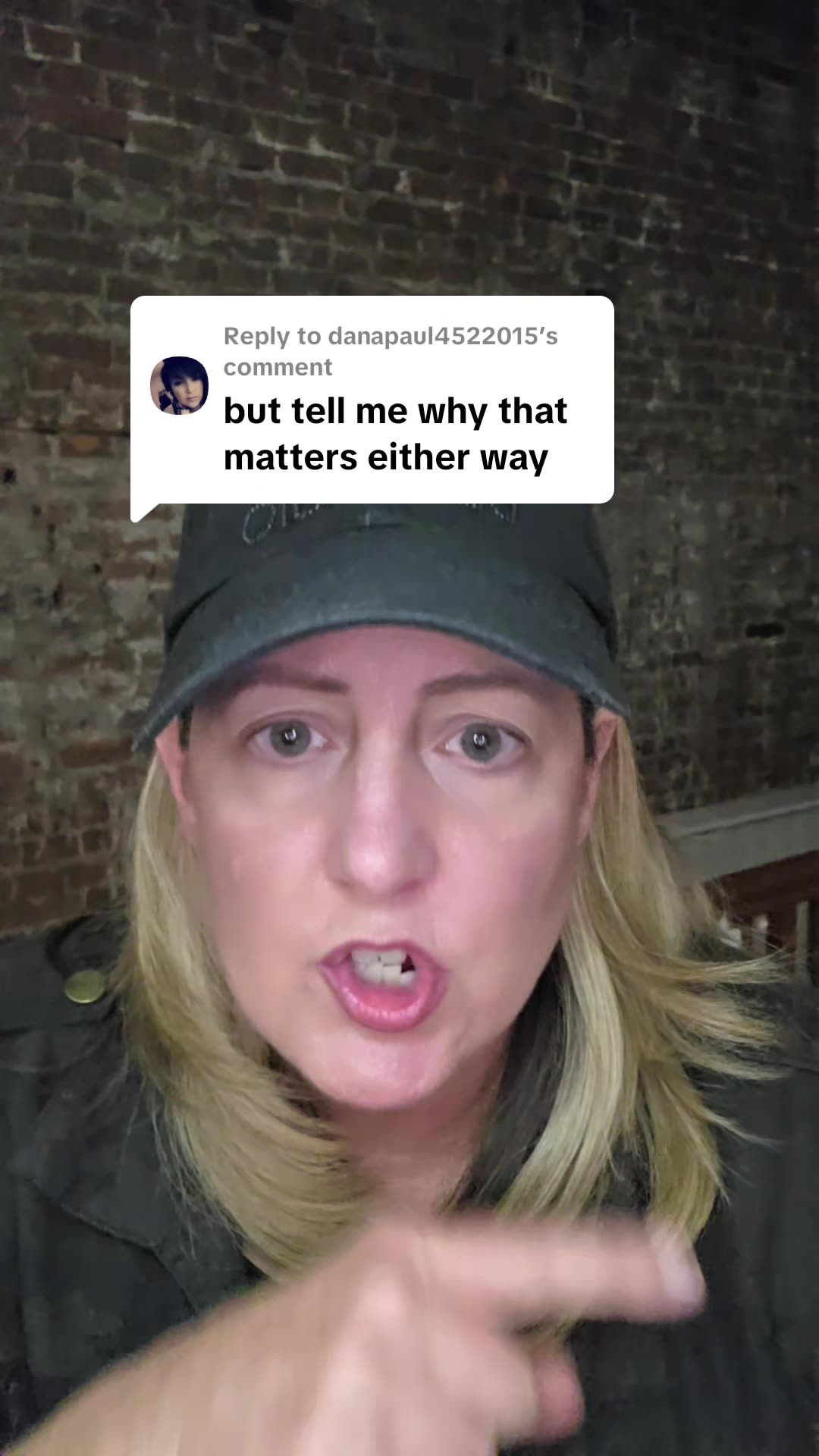 IT DOES NOT MATTER WHAT SHE IS HOLDING