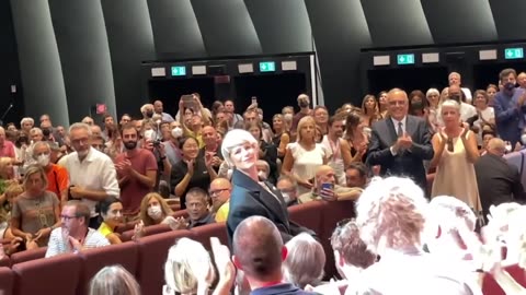 Isabelle Huppert and the cast of the film La syndicaliste enters Sala Darsena for the premiere.