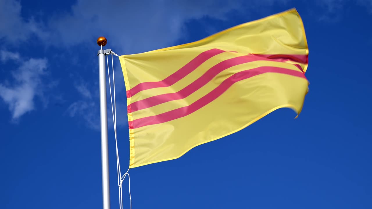 QUỐC CA VÀ CỜ VIỆT NAM - NATIONAL ANTHEM AND FLAG OF VIETNAM