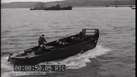 JOINT ARMY & NAVY A... - JOINT ARMY & NAVY AMPHIBIOUS MANEUVERS, SLAPTON SANDS, DEVON - 428-npc-1545