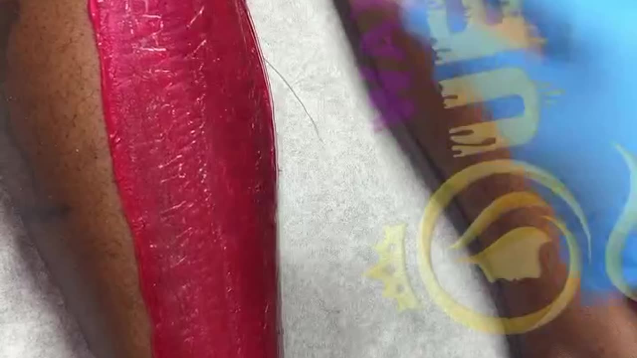 🔥 Smooth Leg Waxing Demo Using Cherry Desire | Sexy Smooth Wax by @waxingqueenadventures 🔥