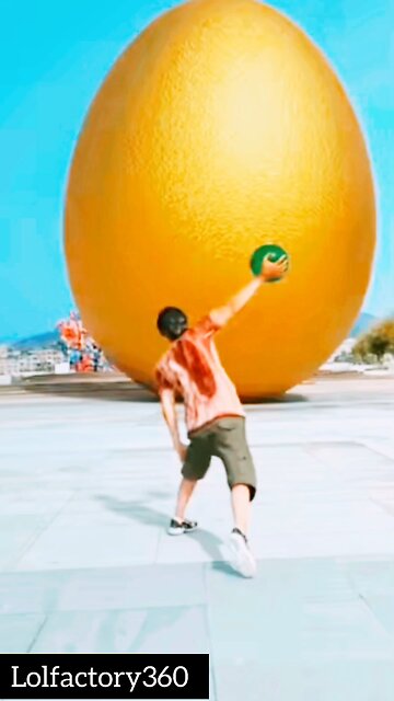 “World’s Biggest Golden Egg Found – Shocking Discovery!”😨😱