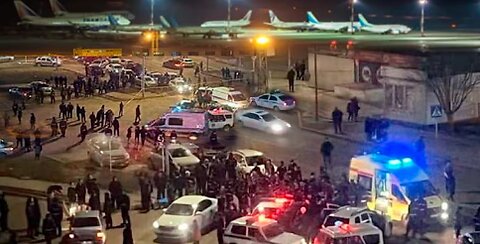 Ukrainian drone attack on Moscow causes panic among Russians_ flights suspended