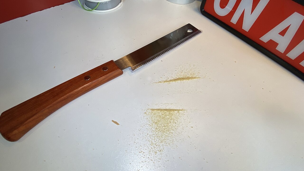 Mini Hand Saw, 6 Inch Flush Cut Saw 17 TPI Trim Saw for Woodworking Tools Small Projects