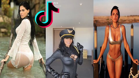 Livia Brito's Best TikToks Hot Girls