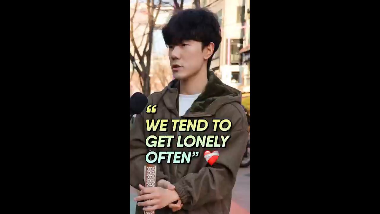 Why is there so many couples in Korea? 🇰🇷🧑‍❤️‍💋‍🧑 #korea #stree ...