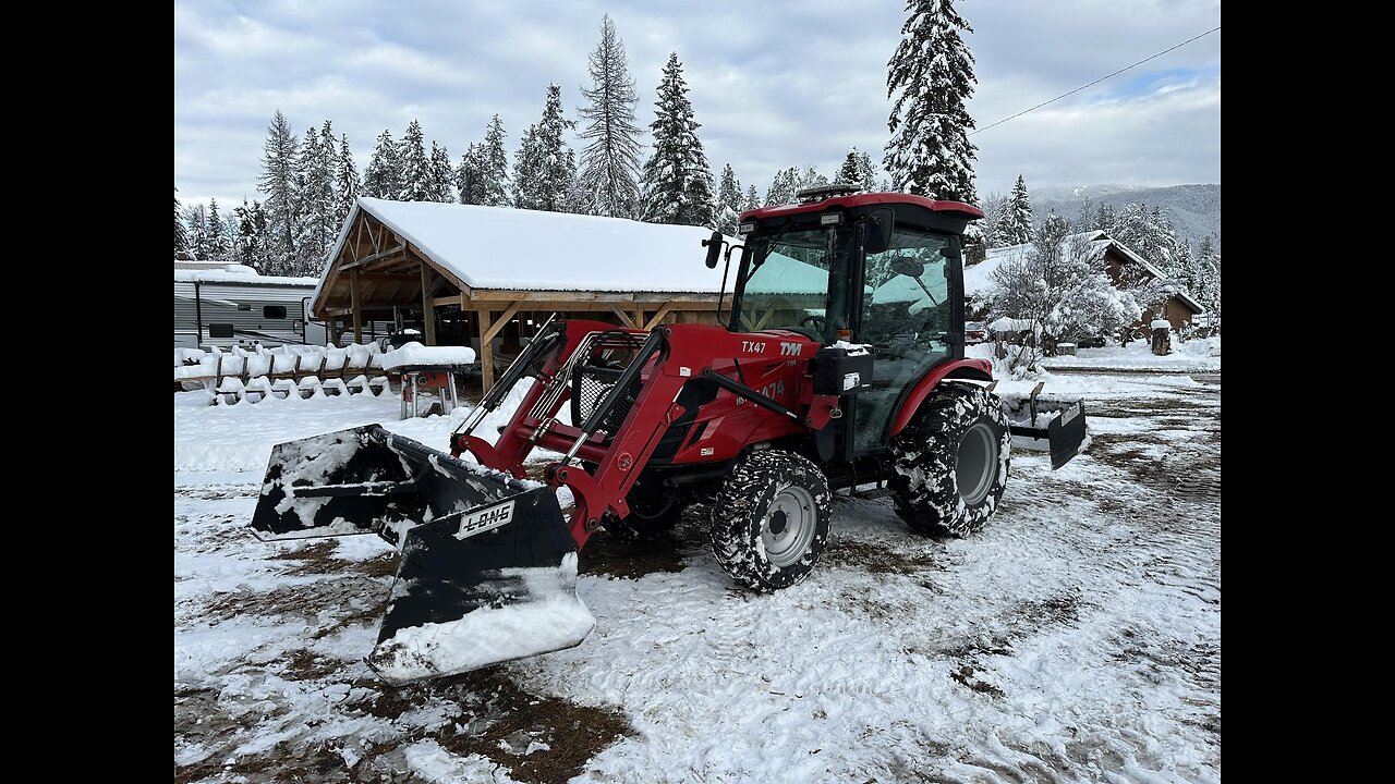 #32 1st snowplowing 2025 with my T474 and 6' snow pusher