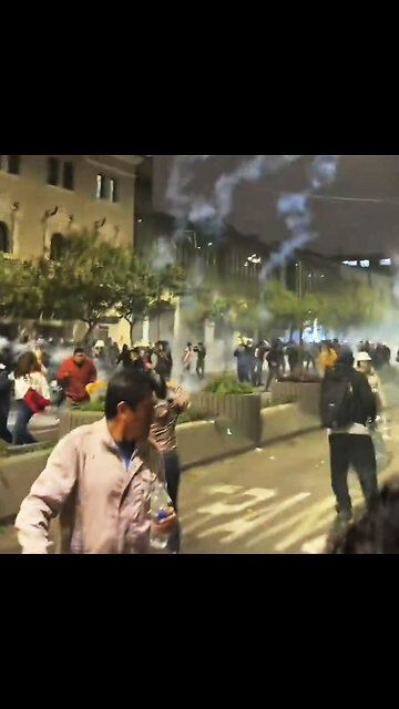 Protestas en Perú dejan un muerto y más de 100 heridos