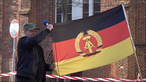 Deutschlands Zukunft ist die Deutsche Demokratische Republik! #staatenlos.info