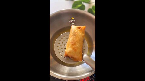 Cheesy Jalapeno Rolls