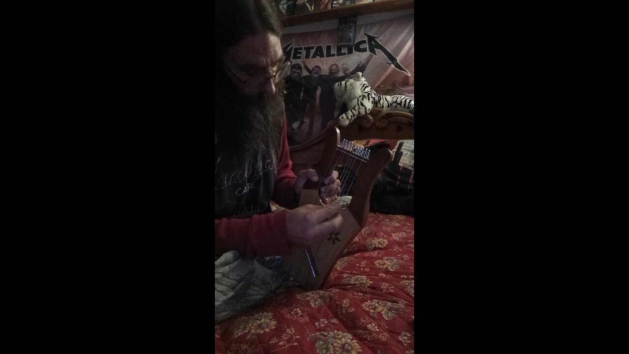 Lyre Harp RIFF by Count Ragnar Angzerblood OV HOVR #CRA #HOVR #lyre #harp #riff