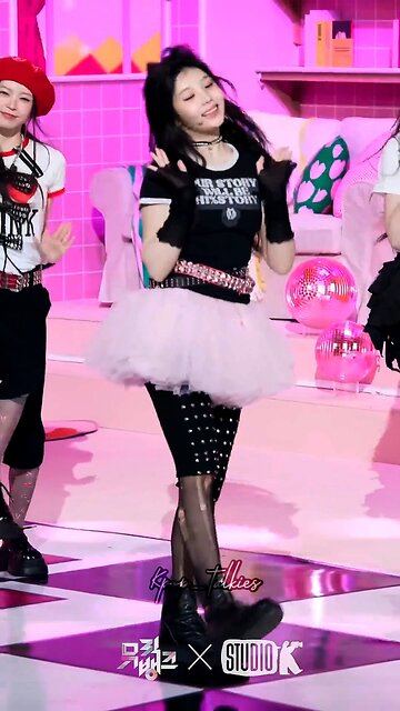 kpop female idols who are called female version of some male idols