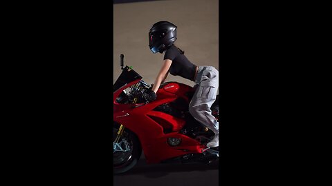 Biker gf>>>> normal gf