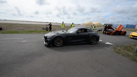 # 1576 - Ett varv på Bornholm Airport i 285 km/h.