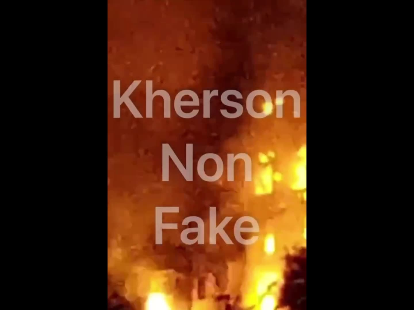 Entire entrances of high-rise buildings are on fire in Kherson for the second day