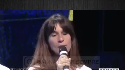 HA CEDUTO AL RICATTO ED È STATA MALE