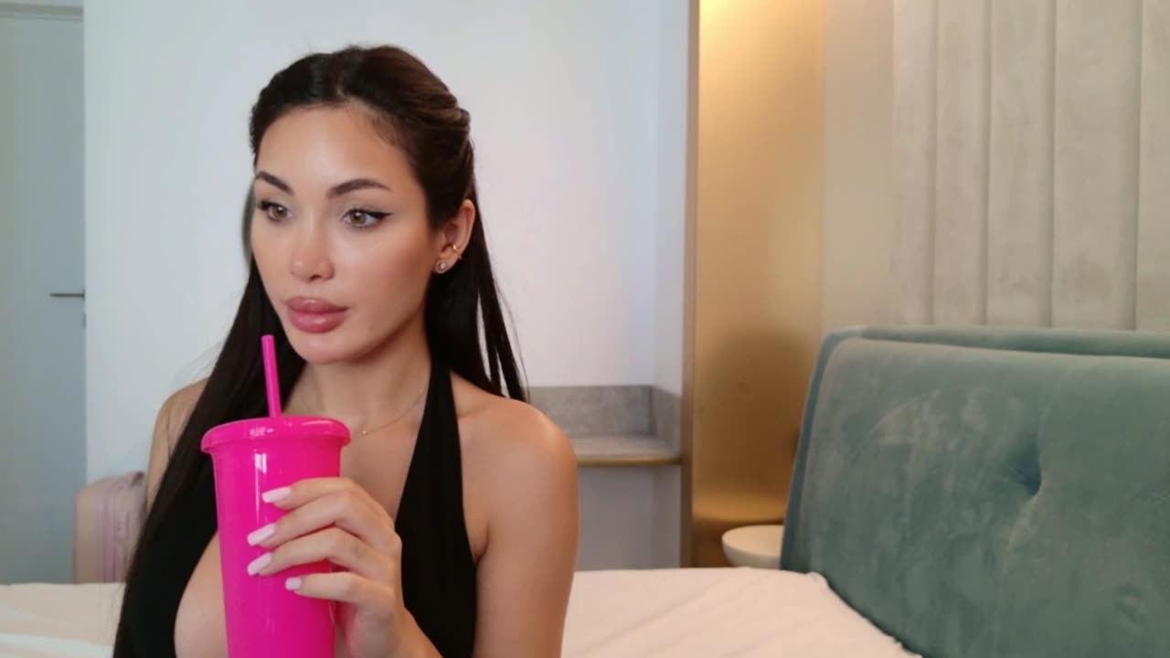 Too hot to handle, but just right to hold. 🔥