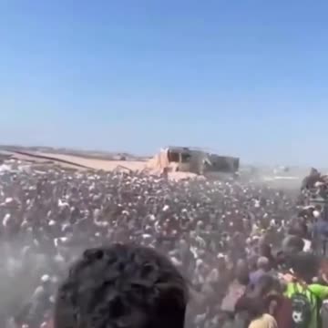 Pure Chaos is Gaza as People Await Air Drops from Jordan and UAE