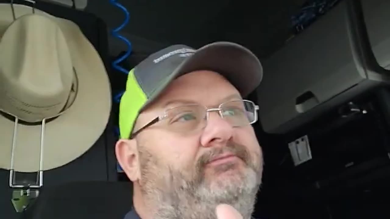 FOG TIP 😁😁 #truckdrivers #reallifetruckers #truckerlife