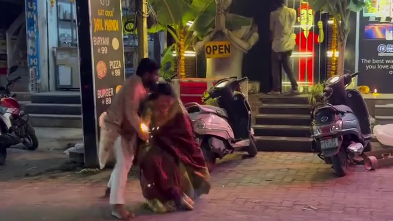 🎉🎊 Happy Diwali! | FunFM