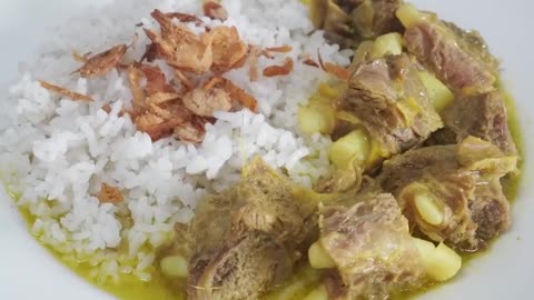 Delicious Beef Gulai ,Perfect for a Family Feast!