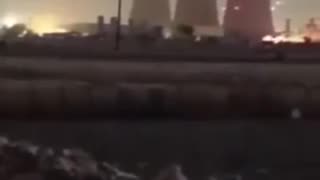 MASSIVE smoke cloud seen rising near cooling tower of Iran’s Montazer Ghaem power plant