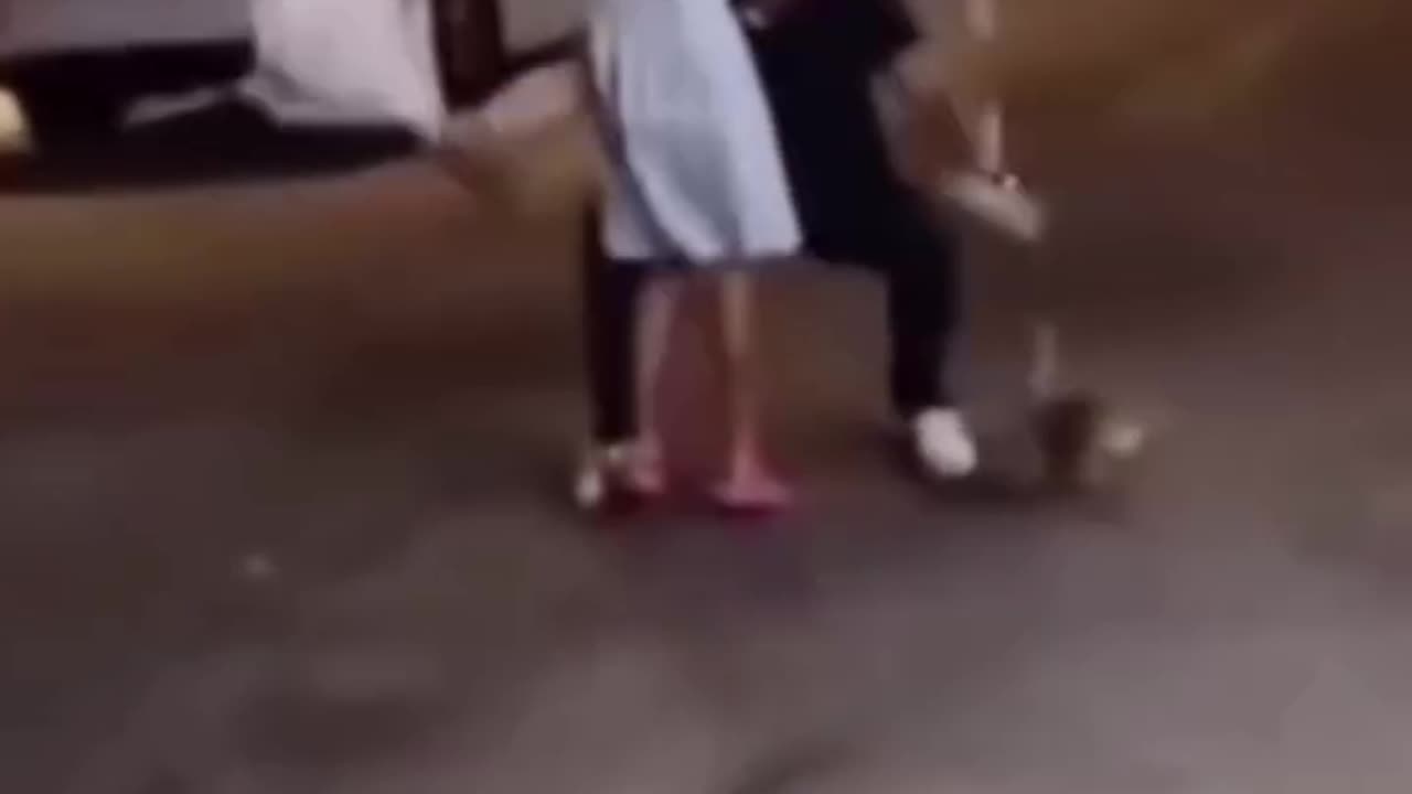 I can't stop watching this.