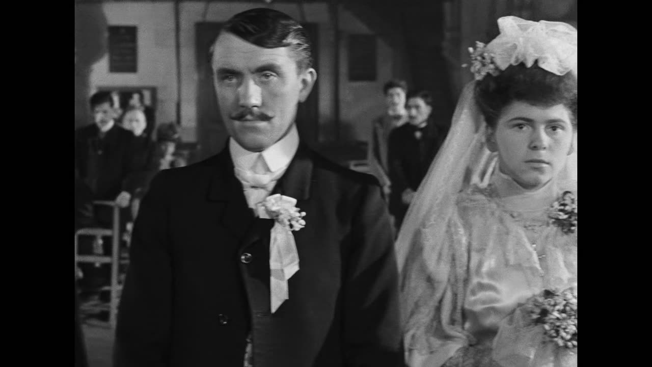 Casque DOr (1952)