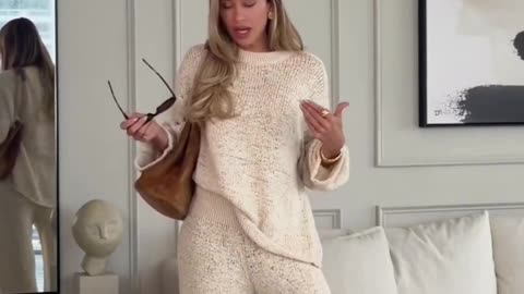 This is the outfit you need to travel