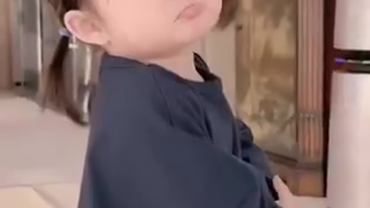 My Kind of Mood Swing in Her | Funny Video | Crazy Clips