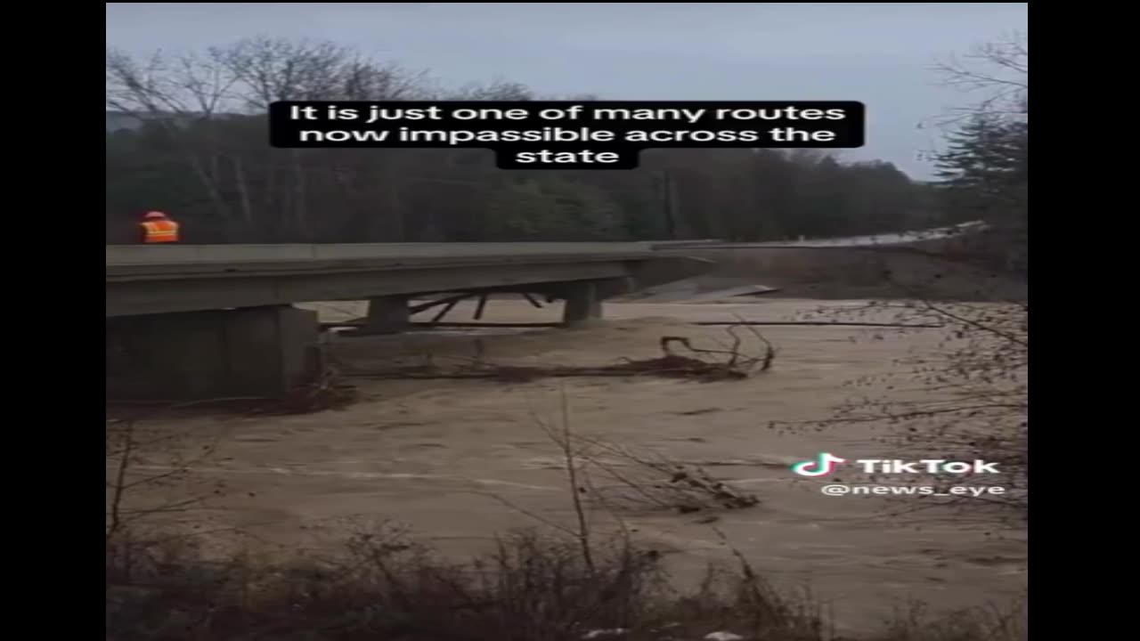 FLOODS IN WASHINGTON, OREGON & MONTANA - NO MSM COVERAGE - SHARE! *Clip from 12.16.25*
