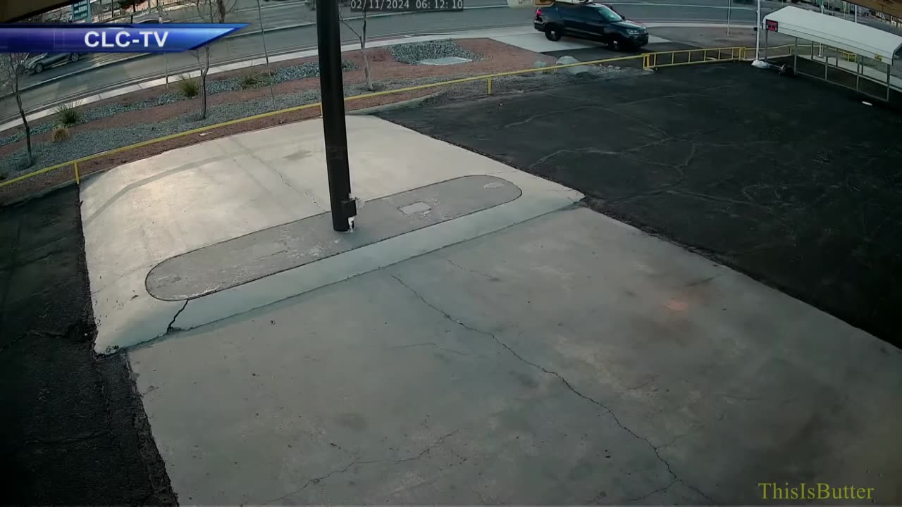 VERY GRAPHIC! HORRIFIC MURDER! DO NOT WATCH if you can't handle graphic videos.