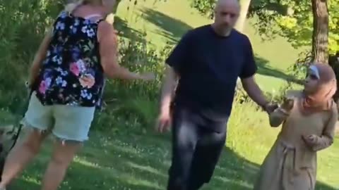 Woman stands up to Muslim couple demanding woman not walk dog in public