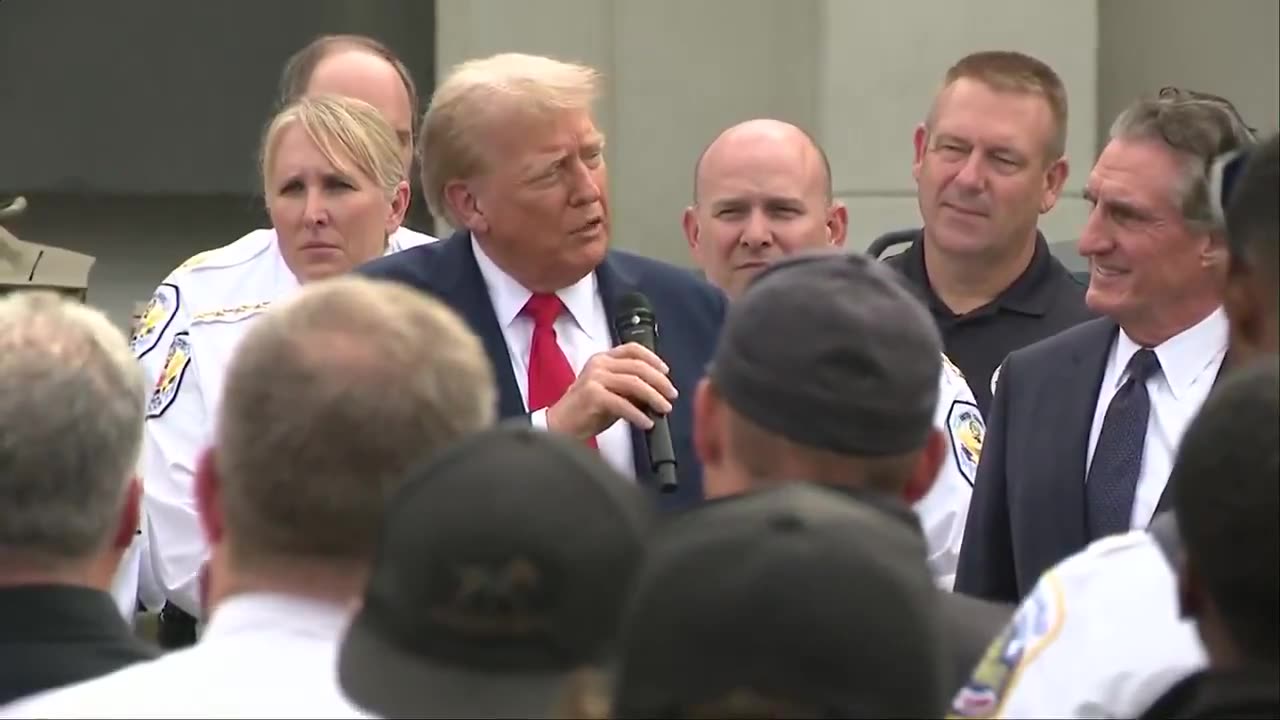 🚨🔥"You people are winners, and I just think it's such an honor to be with you.