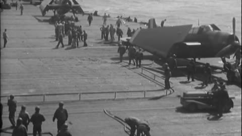 FIRE FIGHTING ABOARD USS INTREPID - FIRE FIGHTING ABOARD USS INTREPID - 428-npc-7731